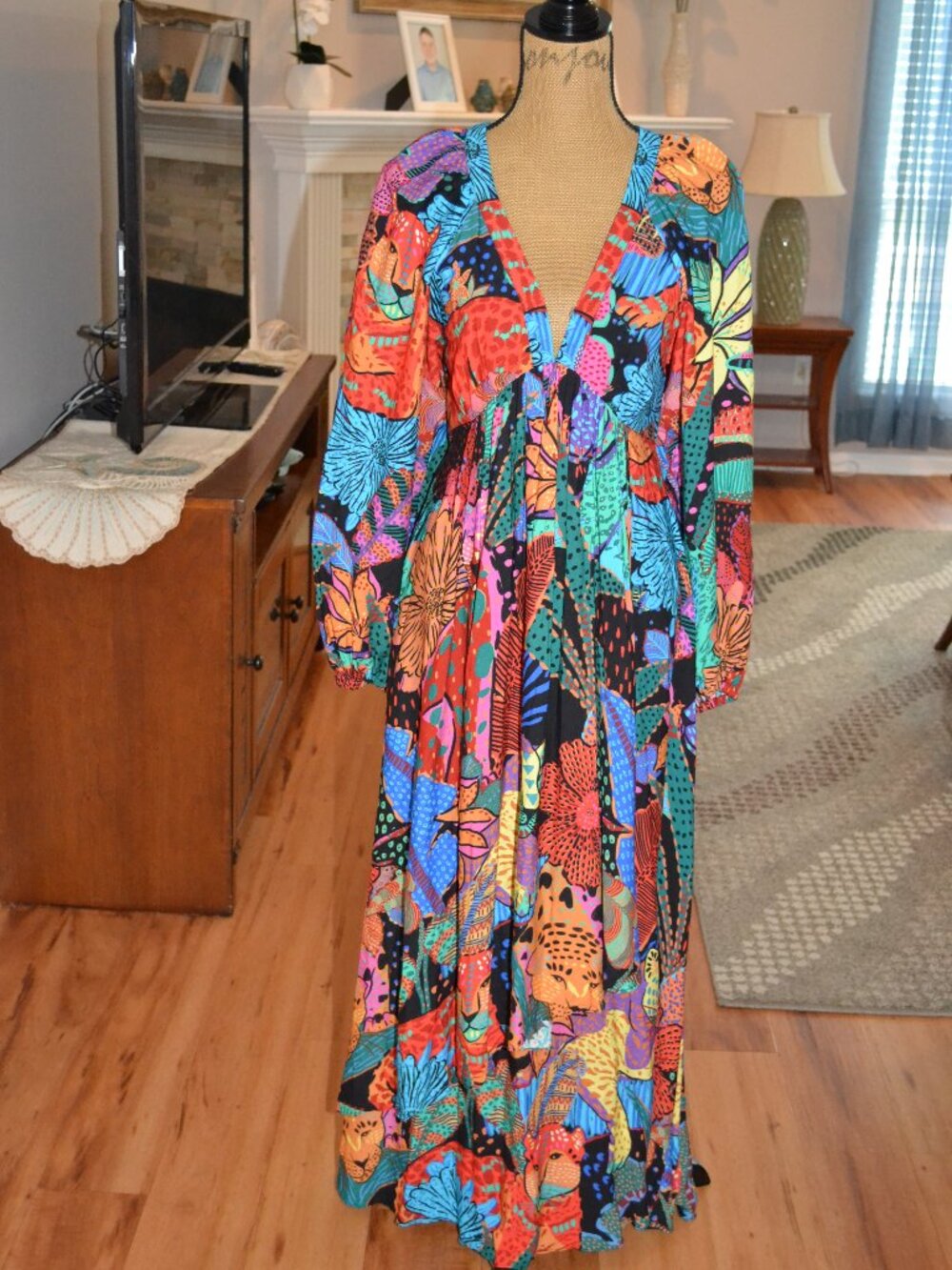 NWT Farm Rio Bobo Tropical Cool Leopards Maxi Dress Size Small Cutout Back $245 - Picture 8 of 14
